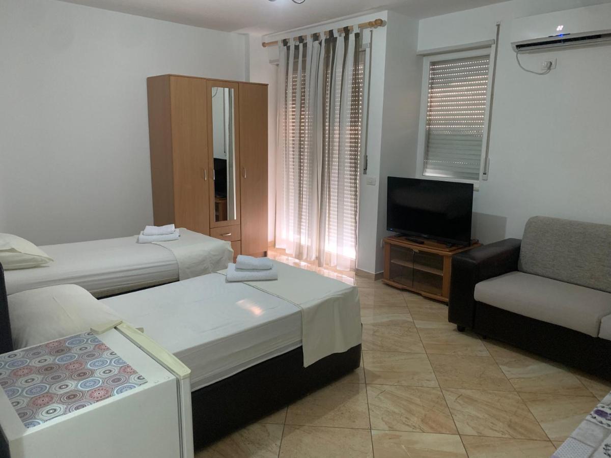 Kokomani 2 Apartman Durrës Kültér fotó